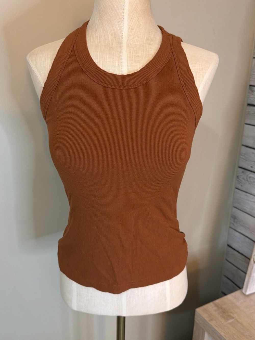 Chic me Women's Ribbed Racerback Tank Top - Brown